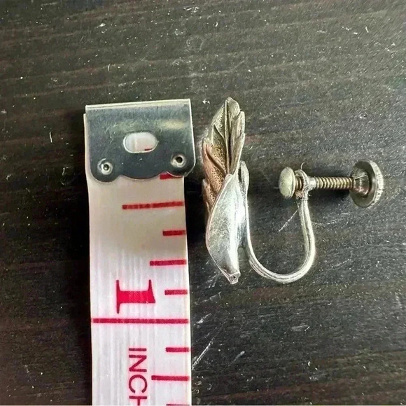 Vintage Sterling Clip Earrings Leaf - Picture 3 of 7